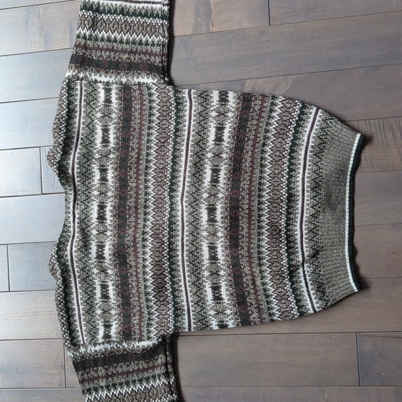 Urban Renewal S/M Cardigan - Picture 9 of 9